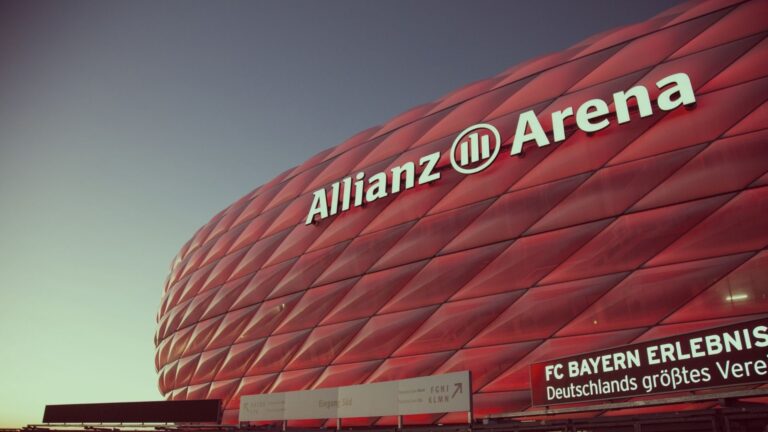 Allianz: “naming rights” de grandes estadios