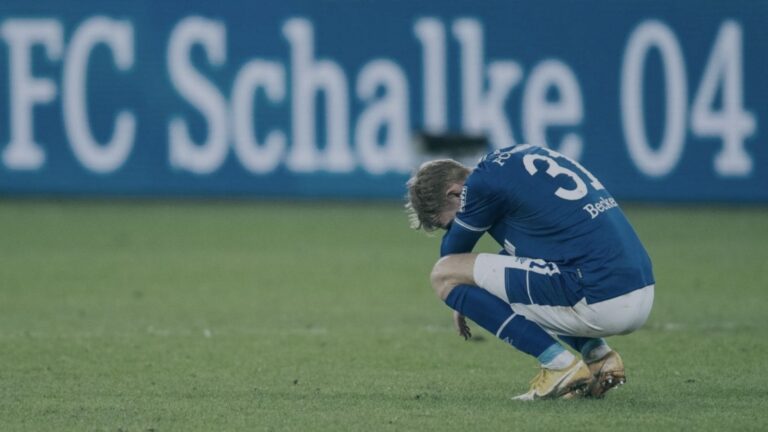 Después de 30 años, Schalke 04 desciende de la Bundesliga