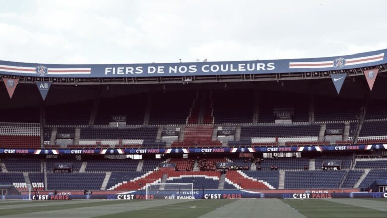Dueños del PSG quieren comprar el estadio Parc des Princes