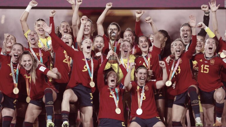 España se embolsa 4.3 millones de dólares por ganar el Mundial Femenil 
