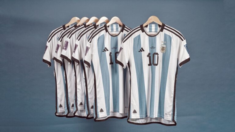 Se subastan los jerseys utilizados por Lionel Messi en Catar 2022